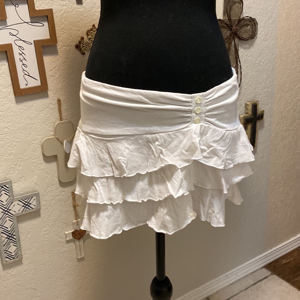 White mini skirt (skorts) size small